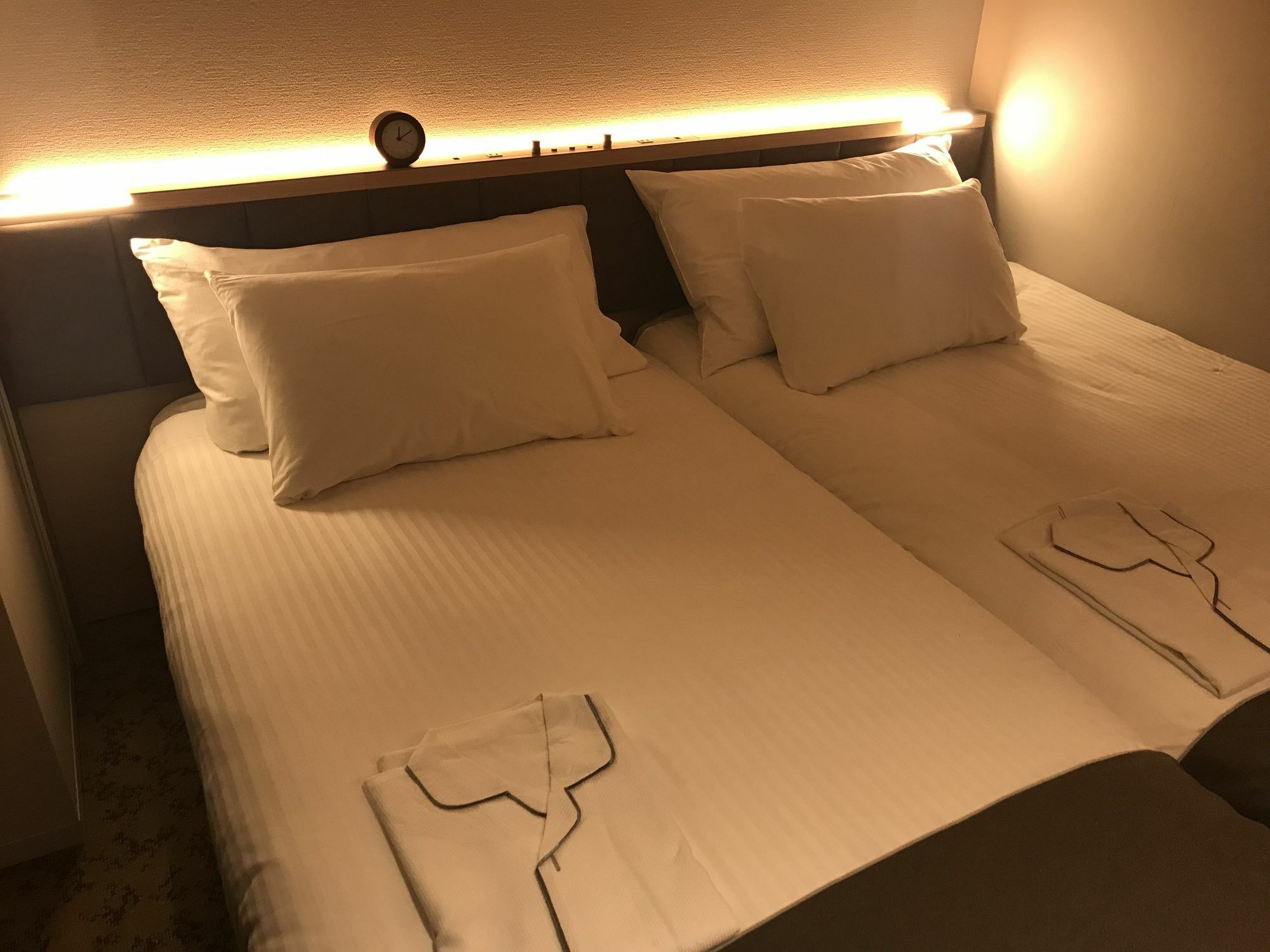 Nest Hotel Tokyo Hanzomon Esterno foto
